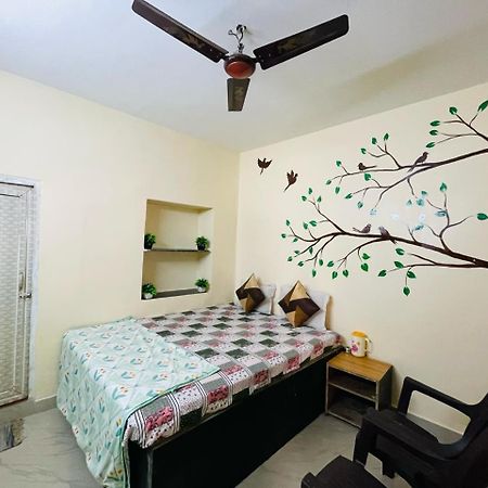 Sun India Guest House Haora Exterior photo