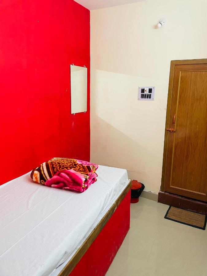Sun India Guest House Haora Exterior photo